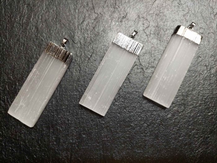 σεληνίτης μενταγιόν