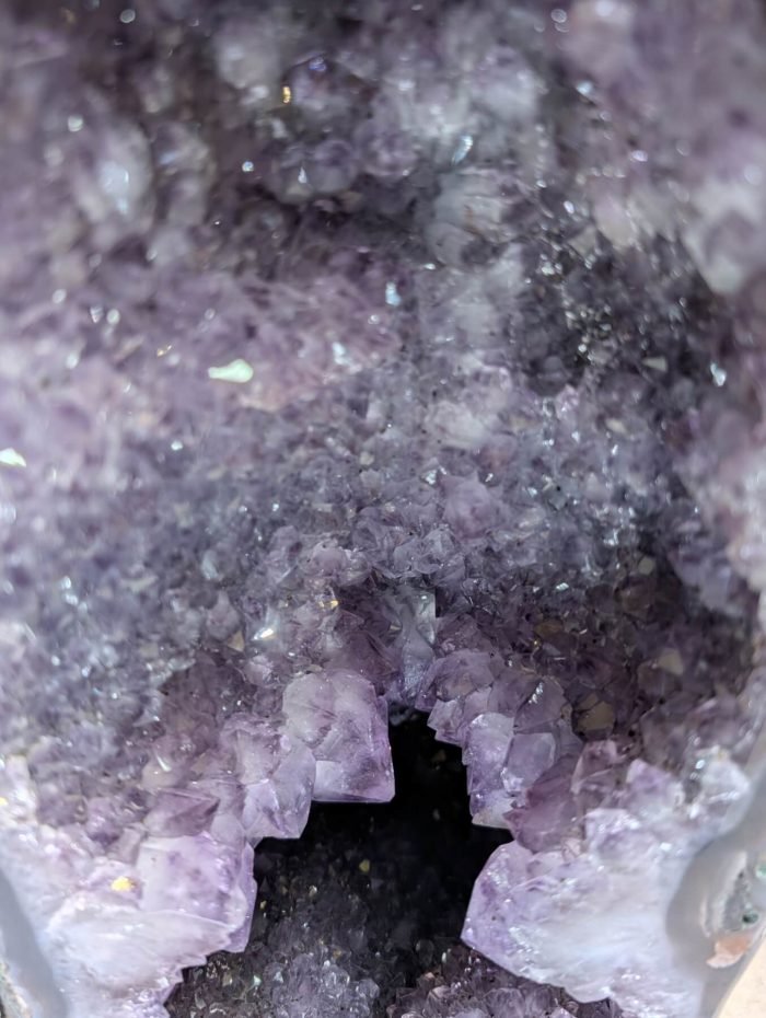 αμέθυστος καθεδρικός 10200gr ύψος 50cm πλάτος 17cm βάθος 18cm αμέθυστος καθεδρικός γεώδες εσωτερικό με βάρος 10,200γρ